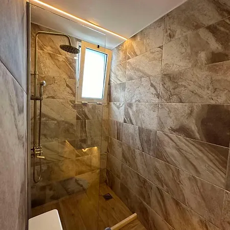 Apartamento Serena 01 *